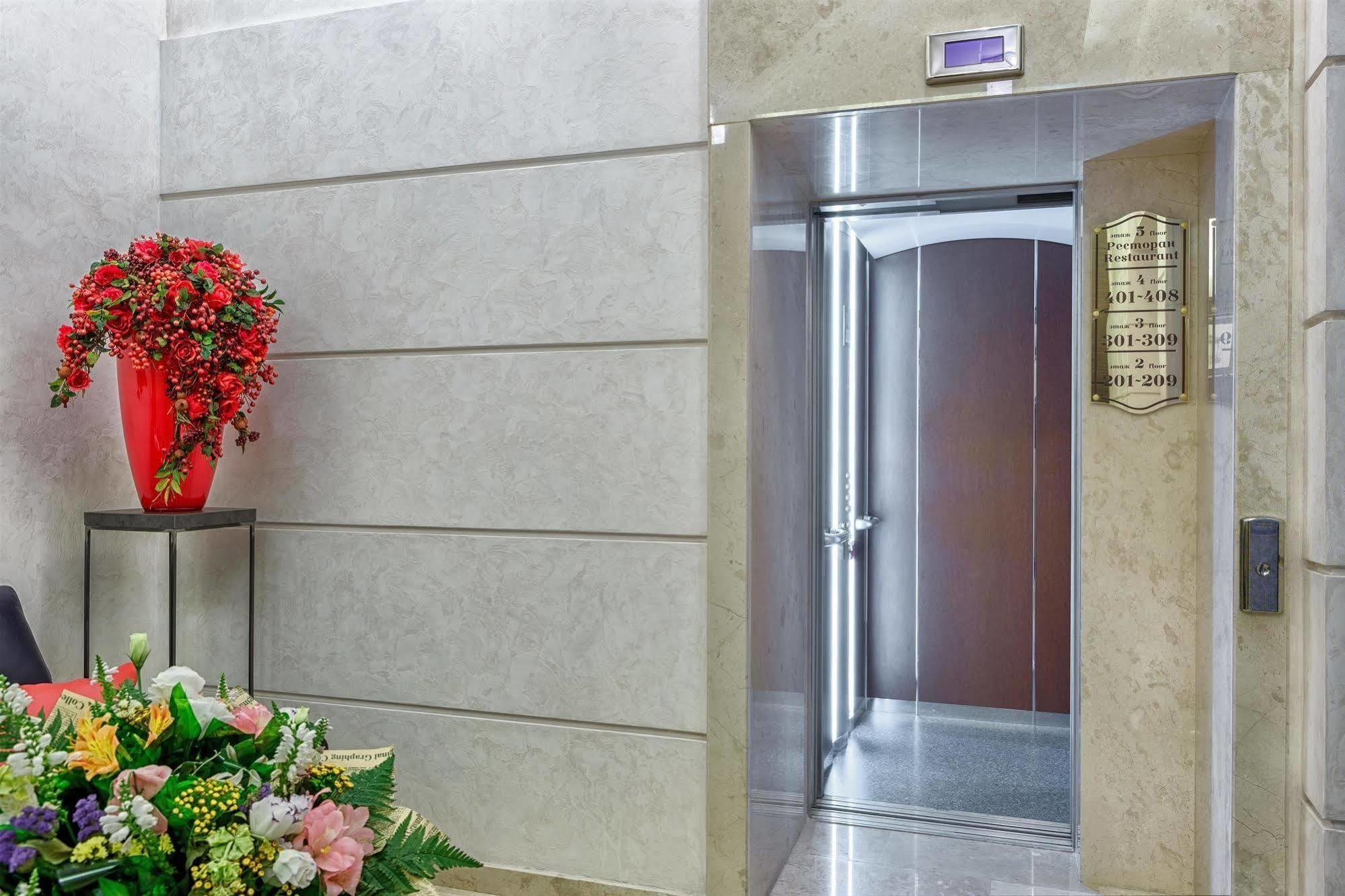 Alarus Luxe Hotel Odesa