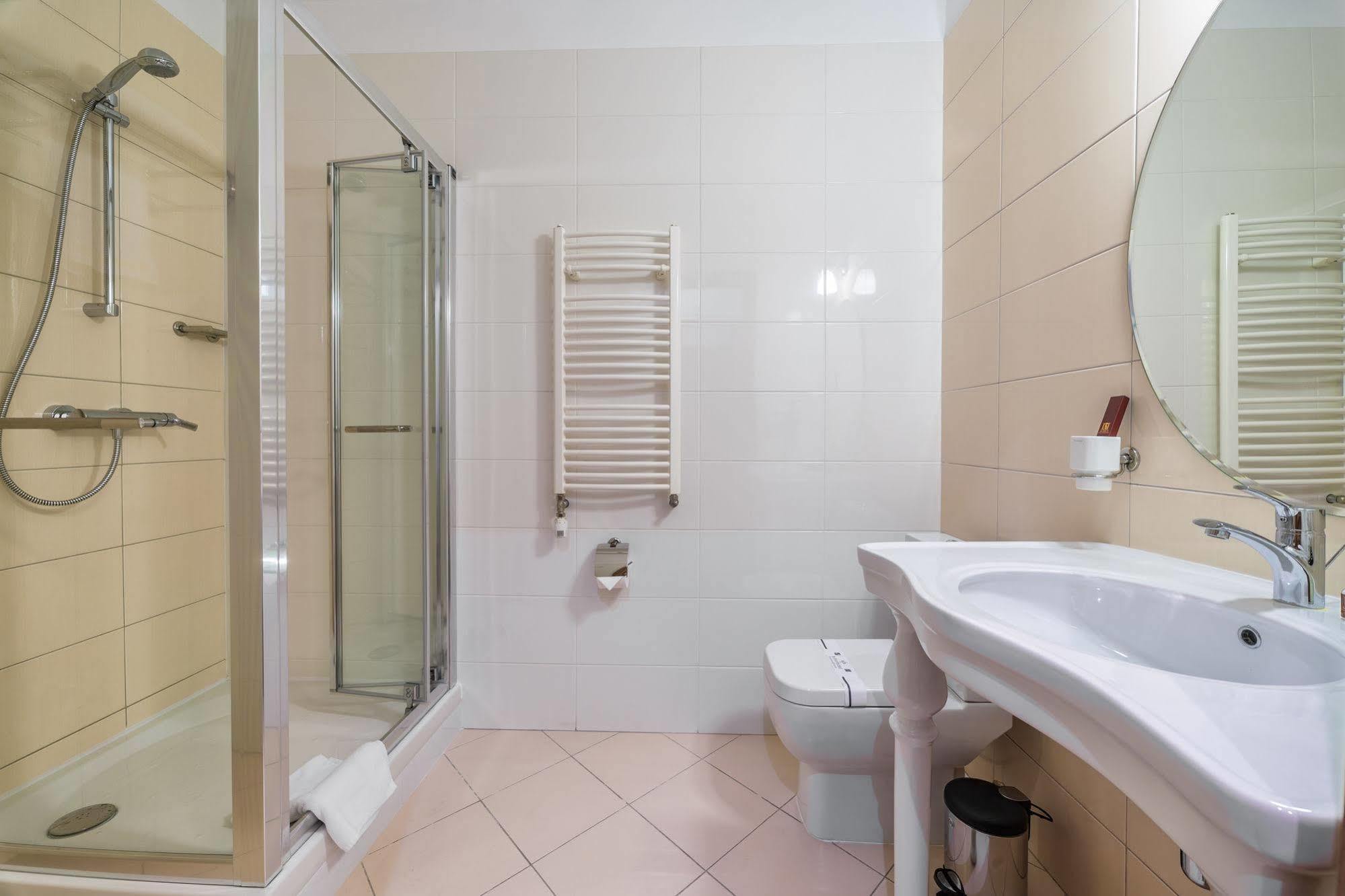 Alarus Luxe 4* Odesa