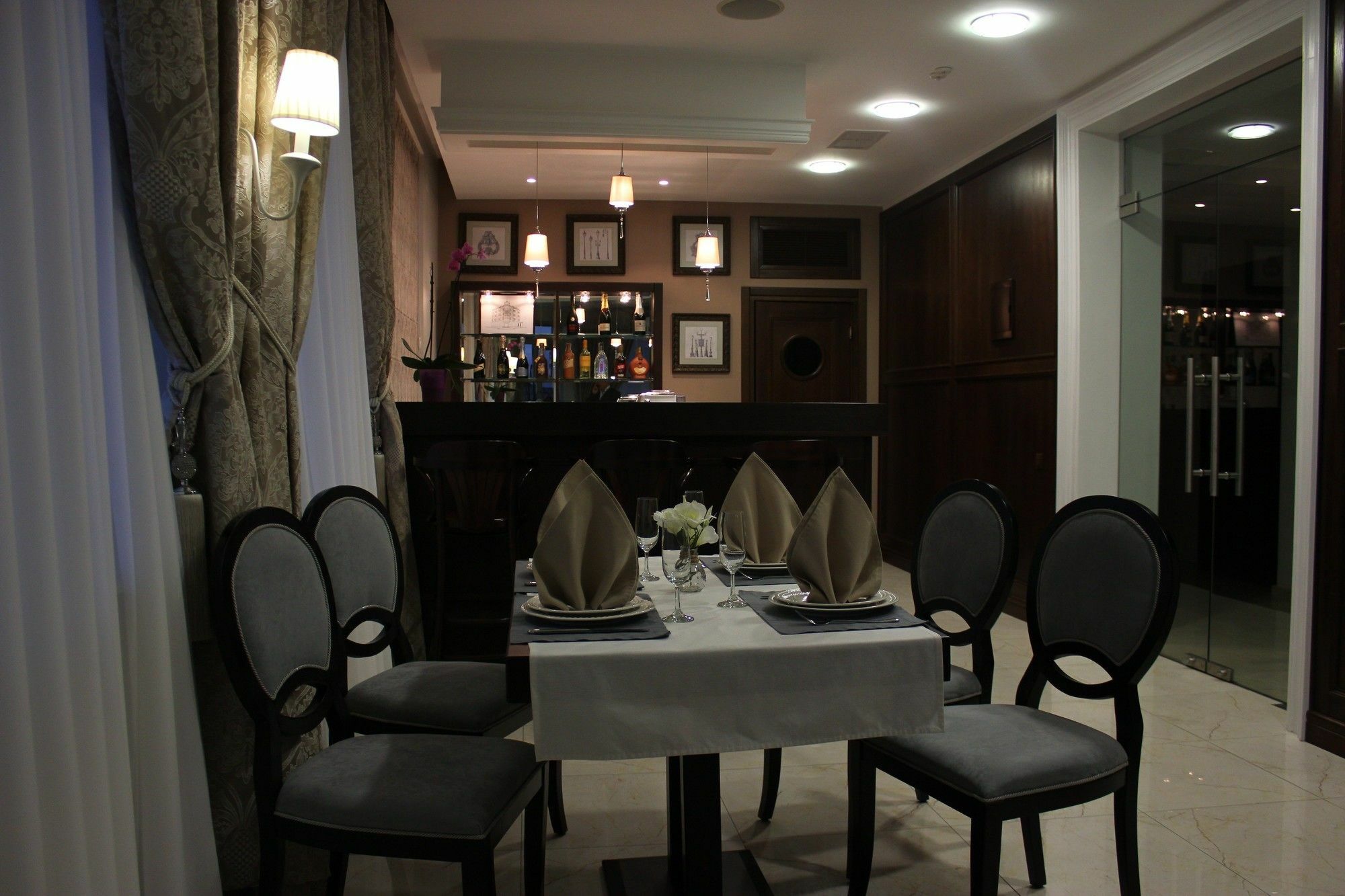Alarus Luxe
