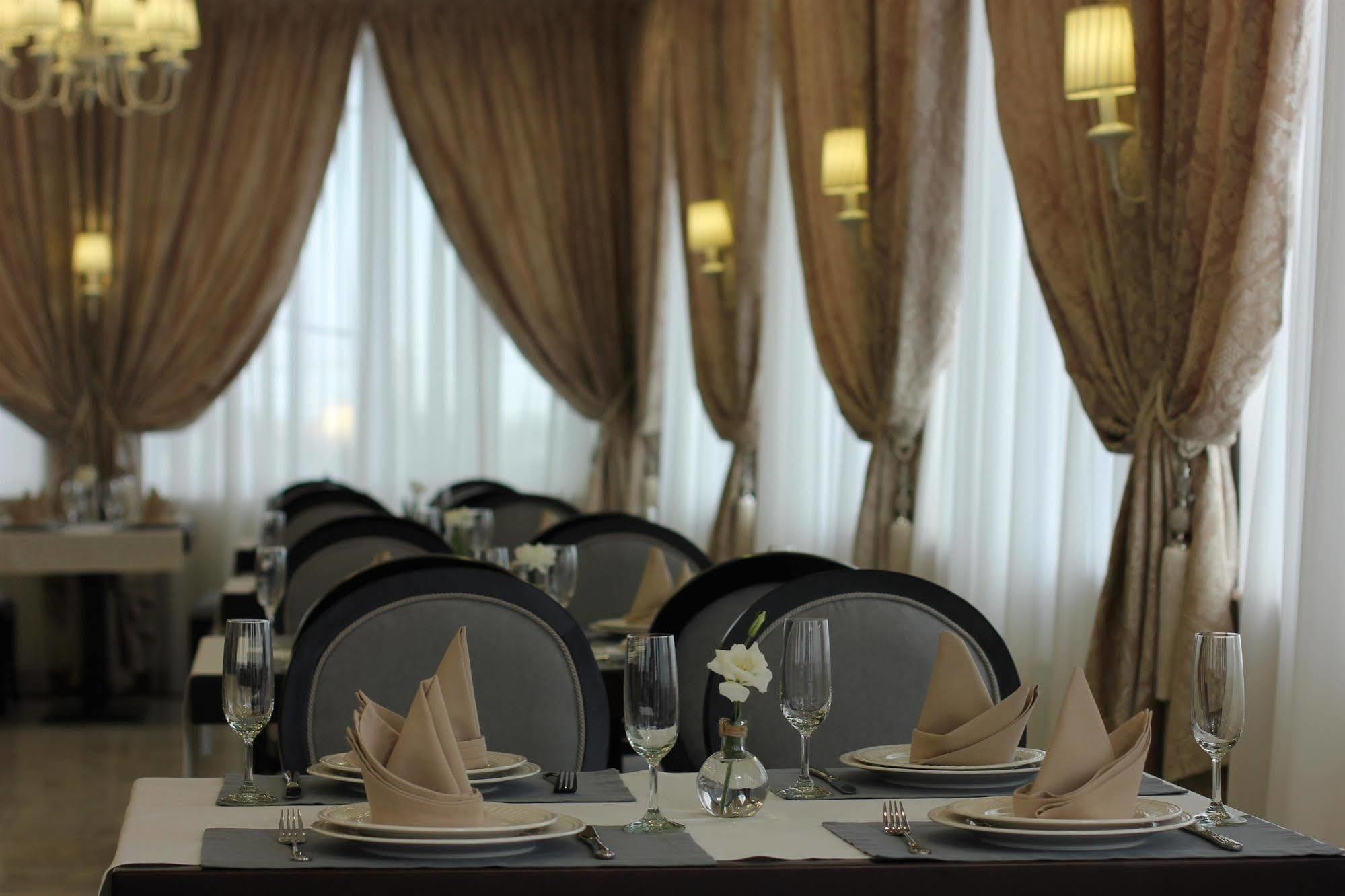 Alarus Luxe Hotel 4*