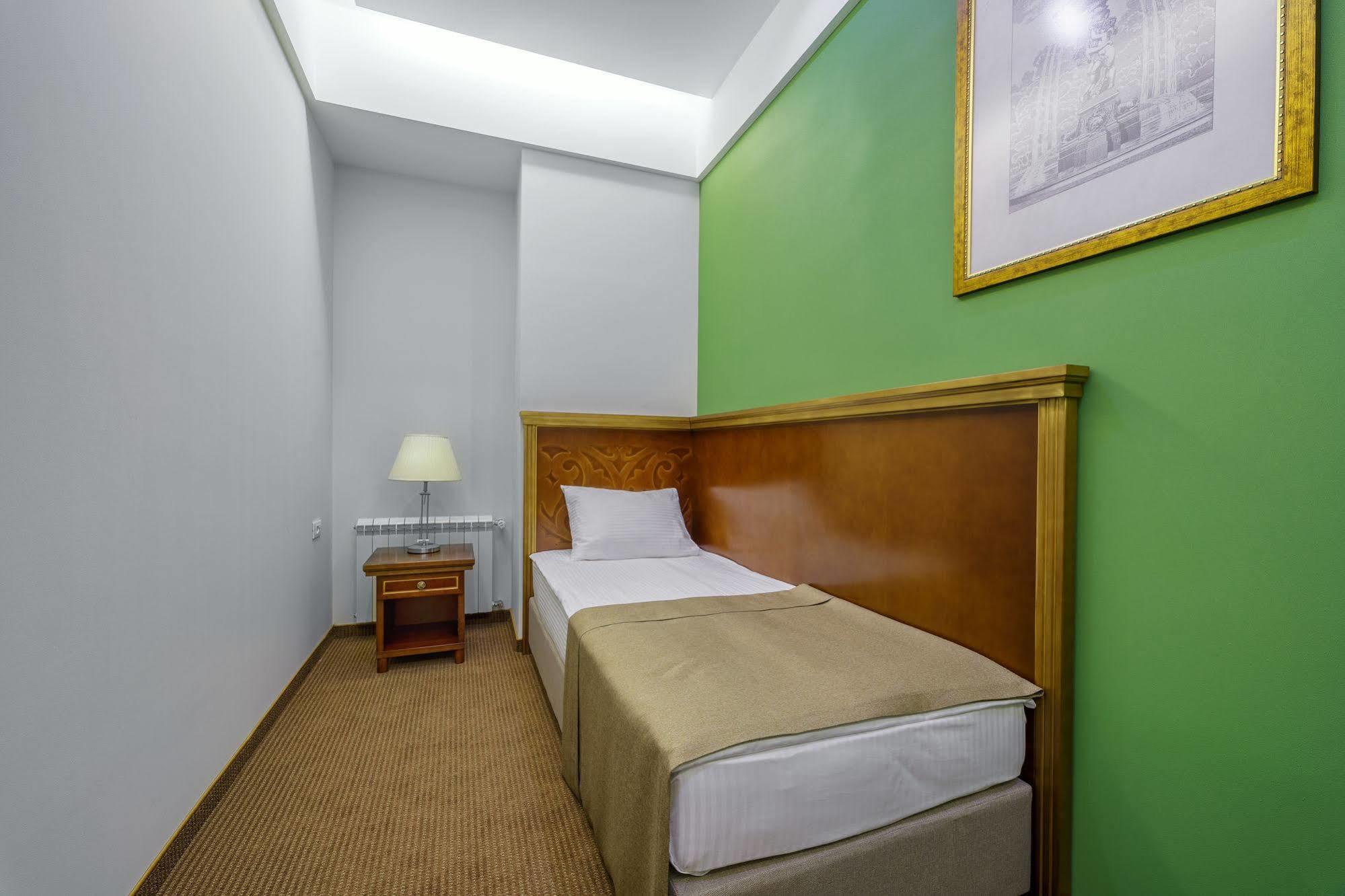 Hotel Alarus Luxe Odessa